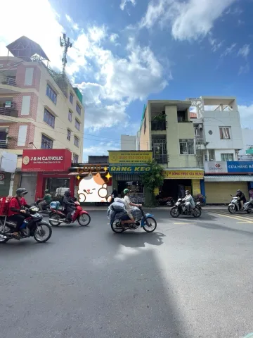 Bán nhà mặt tiền 11 x 13 ngay giáo xứ Phú Trung - phù hợp xây mới cao tầng - kinh doanh, công ty - Văn phòng, CHDV MT cao cấp...