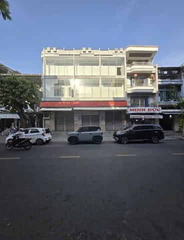 🔴 Nhà 2 mặt tiền trước sau DT đất 350m2 ( ngang gần 13m ), Đường Ông Ích Khiê & Nguyễn Hoàng, Hải Châu, Đà Nẵng