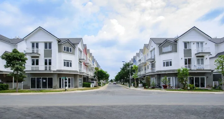 BDS HVL [NC] BÁN NHÀ PHỐ PARK RIVERSIDE Q9