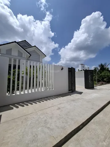 Bán Nhà riêng 311m2 có sẵn 300 m2 thổ cư giá 13.9 tỷ tại Xã Trung Chánh Huyện Hóc Môn TP. Hồ Chí Minh