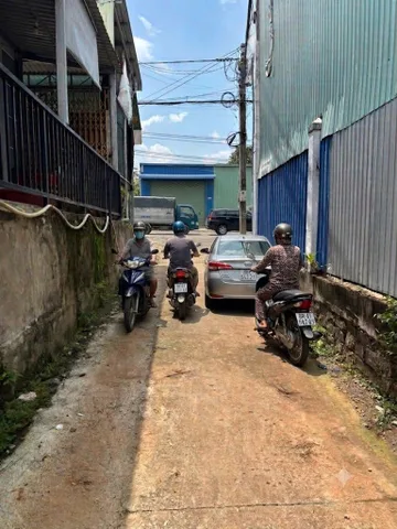 Bán Đất 678m2 trung tâm Phường Xuân Lộc chưa tới 240tr/mn