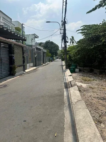 Cho thuê 2000m Đất giá 25 triệu/tháng hẻm xe tải Quốc Lộ 13 phường hiệp bình phước thủ đức