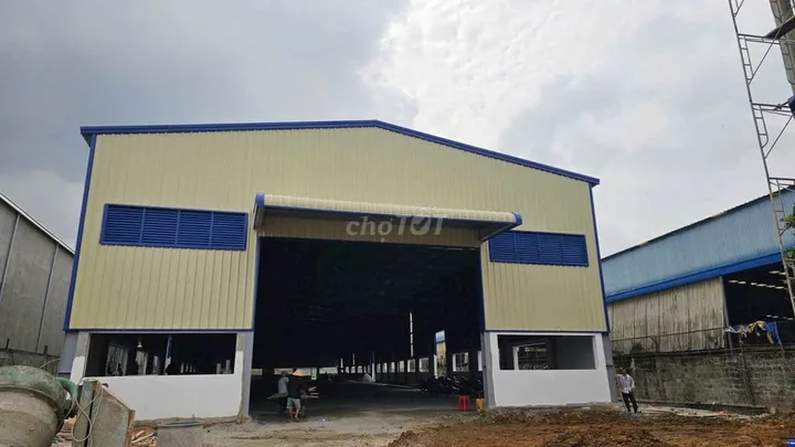 Cho thuê Kho, nhà xưởng 2600m2 giá 250 triệu tại - Chọn - Xã Vĩnh Tân Thị xã Tân Uyên Bình Dương