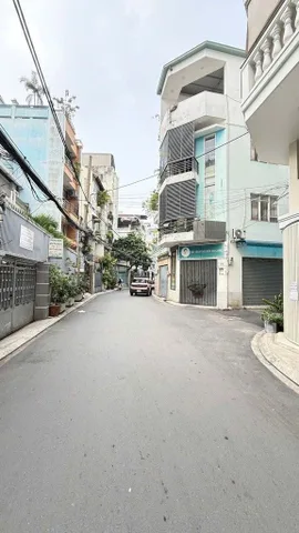 BÁN MTKD GẦN PHẠM VĂN HAI - GẦN 100M2 VUÔNG, 5 TẦNG MỚI, THANG MÁY, DÒNG TIỀN - HƠN 22Tỷ