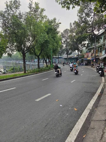 BÁN MTKD SẦM UẤT HOÀNG SA, HOÀNG VIỆT - NGANG HƠN 4M, 2 TẦNG, XÂY CAO TẦNG  - HƠN 16Tỷ
