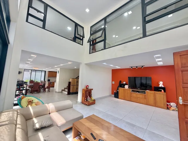 BIỆT THỰ 4 TẦNG ĐẸP - DT 198m2 - NGAY KHU BÊN SÔNG HIỆP BÌNH CHÁNH, THỦ ĐỨC - CHỈ 23.5 TỶ