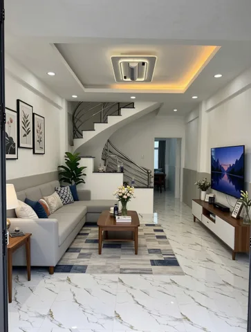 Nhà Đẹp Hậu Giang Q6 – 1 Trệt 2 Lầu – 4PN 3WC – Xe Hơi Đậu Cửa – Sát Chợ – Chỉ Nhỉnh 6 Tỷ!