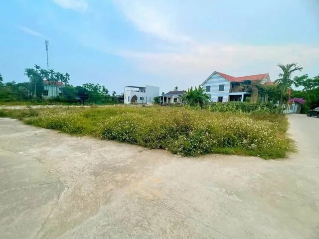 Bán Nhanh Lô 140M2 Đường 6m Cách Chợ Lệ Trạch Hòa Tiến 5km Gía Chỉ 860 Triệu.
