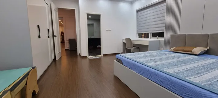 CHUNG CƯ RESCO, 143M, 3PN 2 BAN CÔNG, SẴN Ở, GIÁ TÔT