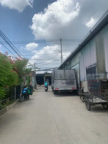 Cho thuê Kho 400m2 giá 32 triệu Đường Xe Tải tránh nhau, đường Tam Bình gần Hiệp Bình phường Hiệp Bình Chánh