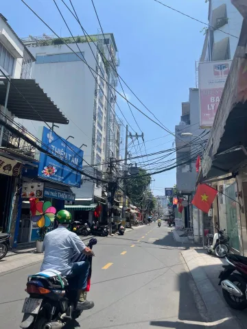 Mặt Tiền Phan Văn Hân Bình Thạnh - 22.x tỷ - 4.42x20.5m (86.6m²) - Mặt Tiền Kinh Doanh, Sát Điện Biên Phủ, Tiện Xây Mới