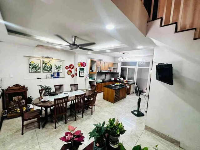 (Gần Mặt Tiền Nguyễn Gia Trí) Hẻm ô tô tránh nhau - 21.xxx tỷ - 4.5x15m (85.6m²) - Nở Hậu Tài Lộc, 5 Tầng BTCT, Ô Tô Ngủ Trong Nhà