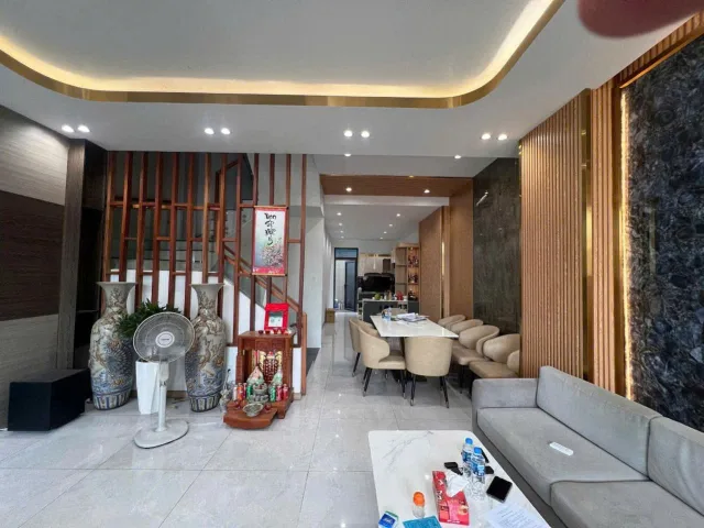 Bán nhà MT đẹp 96Q Đường 12, Tam Bình, TĐức - 6x20, 1 hầm, 3 tầng, 7PN, 8WC