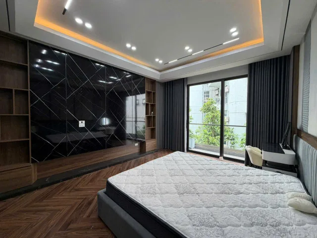 Bán nhà 7 tầng Phúc Đồng Long Biên Ngõ thông ô tô tránh