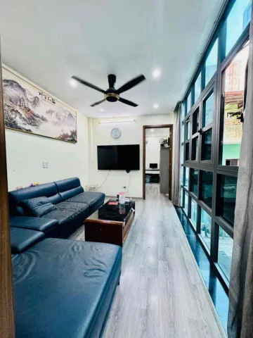 Bán nhà Hoàng Đạo Thành, Thanh Xuân – Giá 18 tỷ – DT 71m² x 4 tầng – Ô tô đỗ cửa – Lô góc 2 thoáng – Phân lô cán bộ