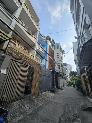 Bán Nhà 60m2-4 lầu- chỉ 11 tỷ hẻm ô tô ngay rạch Xuyên Tâm Q.Bình Thạnh