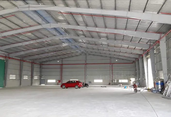 Cho thuê  4700m2 nhà xưởng 2300m2 giá 175 triệu tại - Chọn - Thị trấn Dầu Tiếng Huyện Dầu Tiếng Bình Dương
