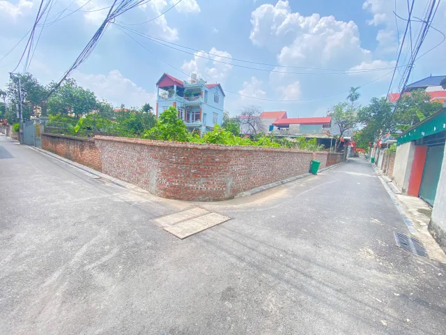 Bán Đất 527m2 có sẵn 527 m2 thổ cư giá 44.79 tỷ tại Đường Nam Hồng Xã Nam Hồng Huyện Đông Anh Hà Nội