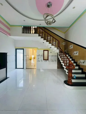 Cho thuê nhà phường Trảng Dài, 4PN, sX.hơi, 4m.lạnh gần ủy ban, tiểu học Trảng Dài