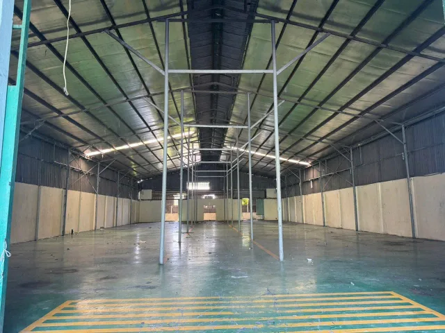 Bán Kho, nhà xưởng 1200m2 có sẵn 600 m2 thổ cư giá 25 tỷ tại Xã Lê Minh Xuân Huyện Bình Chánh TP. Hồ Chí Minh