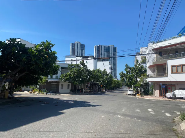 BÁN ĐẤT MT ĐƯƠNG NGUYỄN DỮ - 61.5M2 - 5 TỶ 7