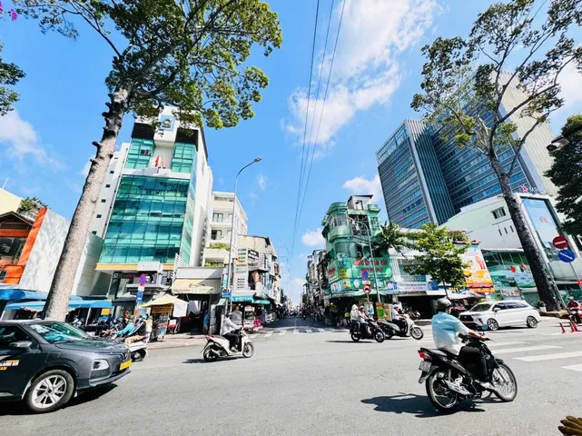 QUẬN 3: BÁN SIÊU PHẨM 6 TÂNG MẶT TIỀN NGUYỄN THỊ MINH KHAI, P.BÀN CỜ- DT 268M2- 0938676685 GIANG GIANG