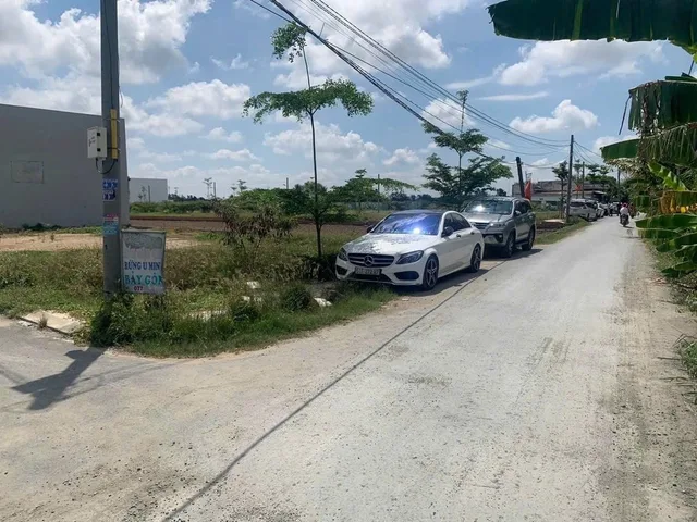 Đất full thổ 144m2 (4,4x33) MT đường 19/5, Tân Lân, Cần Đước, Long An, giá đầu tư 1.65 tỷ