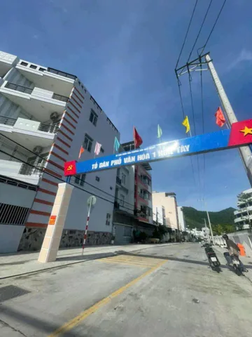 BÁN ĐẤT TẶNG NHÀ HẺM Ô TÔ BẮC NHA TRANG - 62.7M2 - 3 TỶ 4
