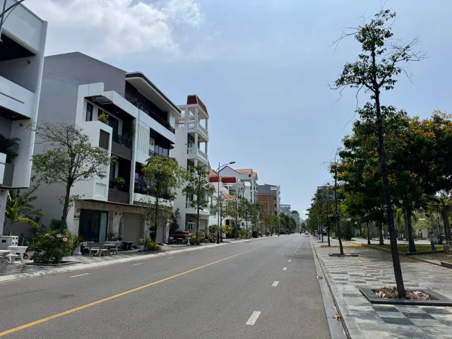 Bán 100m2 A6 view biển công viên Ocean Dunes Phan Thiết