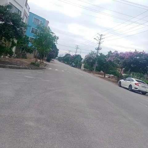 Bán Đất 77m2 có sẵn 77 m2 thổ cư giá 12 tỷ tại Đường Nguyễn Mậu Tài Thị trấn Trâu Quỳ Huyện Gia Lâm Hà Nội