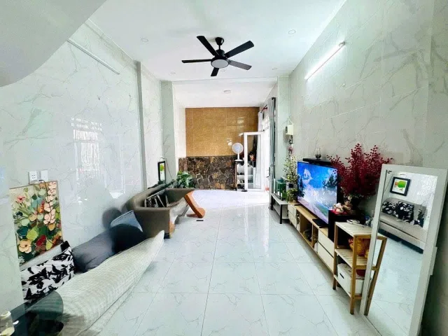 Bán Nhà riêng có sẵn 53 m2 thổ cư giá 4.9 tỷ tại - Phường 12 Quận Bình Thạnh TP. Hồ Chí Minh