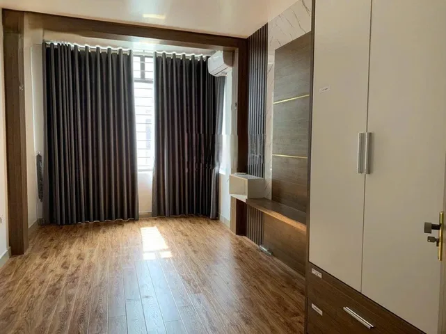 Cho thuê Nhà  Ngõ 69 Bùi Hữu Bích -Hoàng Mai 40M² 5 Tầng 7 Ngủ - Nội Thất CB - Ô Tô Đỗ Cửa - Ở, Kinh Doanh - Bàn Giao Ngay