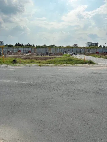 BÁN NỀN BIỆT THỰ ĐƯỜNG D13 - GÓC 2 MẶT TIỀN ĐỐI DIỆN CÔNG VIÊN KDC NAM LONG 2.