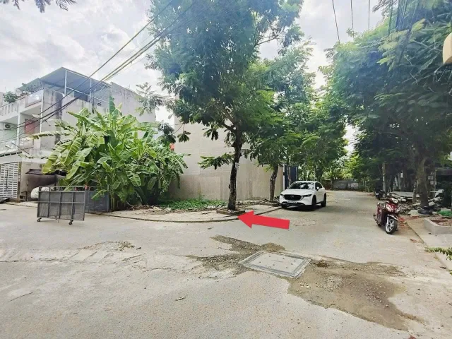 Bán đất Giá: 3,6 tỷ Lò Lu Long Phước 70m², ngang 4,5m nở hậu 6m, đường 9m ô tô tránh, gần Đông Tăng Long