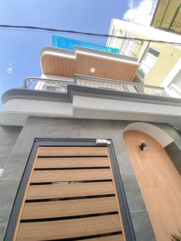 Căn hộ dịch vụ mới 100% cạnh Phú Mỹ Hưng; đấy đủ trang thiết bị; vào ở ngay; 7 - 7,5tr/tháng; camera 24/24