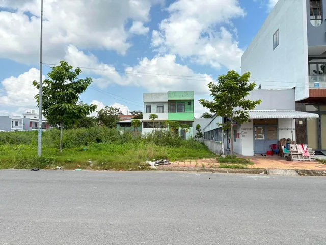 🍒BÁN NHANH. 2 tỷ 990 triệu
BÁN NỀN ĐẸP 110M2 ĐƯỜNG A4 LO 28M KDC PHÚ AN