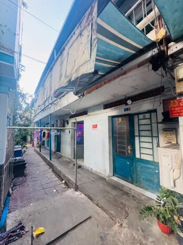 BÁN DÃY TRỌ TỈNH LỘ 10 KẾ BÀ HOM Q.6 135M2 NGANG 14.5M 9.4 TỶ DÒNG TIỀN 20TR/THÁNG