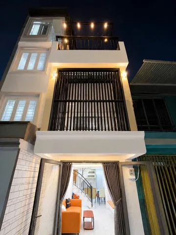 NHÀ MỚI XÂY CẦN BÁN LẠI GẤP DO GIA ĐÌNH CÓ VIỆC - NHÀ GIÁP 2 MẶT TIỀN ĐƯỜNG LỚN