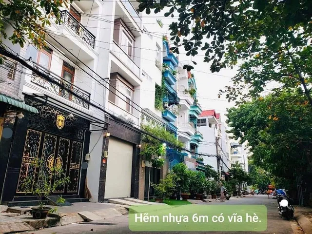 Nhà 4 tầng ôtô đậu cửa, gần Sacombank Trường Chinh, 4.95 tỷ