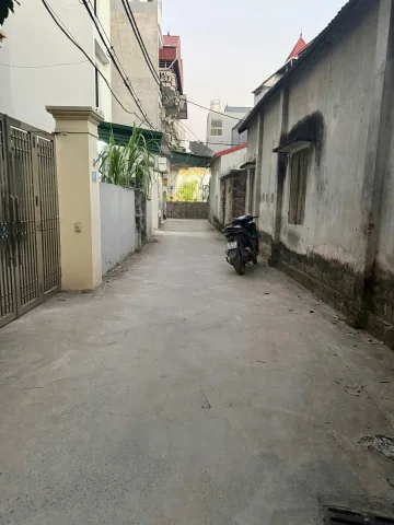 Tựu Phúc – Đất lô góc – Ô tô vào đất – Ngõ thông – Thửa vuông đẹp