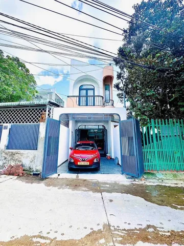 Nhà 1 trệt 1 lầu chuẩn bị hoàn thiện khu 8 Phú Hoà (phường Phú Lợi-TP.HCM) nhánh hẻm 385 lê hồng phong vào 500m