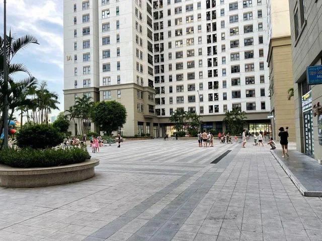 Bán Chung cư Homeland Thượng Thanh, Long Biên 60m2, giá 4,18 tỷ (cam kết chuẩn, cần ngay)
