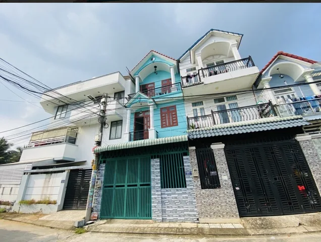 Bán  🏡 BÁN NHÀ 3 TẦNG – HẺM XE HƠI TRÁNH – TRƯỜNG THẠNH, TP. THỦ  52m2 có sẵn 52 m2 thổ cư giá 5.8 tỷ tại Đường Lò Lu Phường Trường Thạnh Quận 9 TP. Hồ Chí Minh