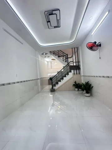 Bán Nhà riêng 48m2 có sẵn 48 m2 thổ cư giá 4.98 Bán Nhà Bình Hưng Hòa, Bình Tân Giáp Tân Phú – DT 48m² – 2 Tầng – 3 Phòng Ngủ – Hẻm Thông – Chỉ 4.98 Tỷ