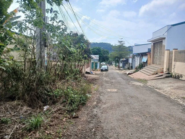 Bán Đất 177.8m2 có sẵn 50 m2 thổ cư giá 2.6 tỷ tại Phường Ea Tam Thành phố Buôn Ma Thuột Đắk Lắk