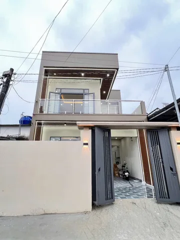 Chủ ngộp cần bán gấp căn biệt thự sổ riêng, thổ cư 100% gần Cây Xăng 75 - trục đường Đồng Khởi