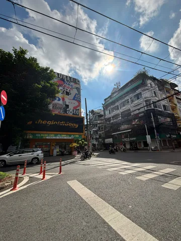 MTKD CỘNG HÒA - HOÀNG HOA THÁM - TRƯỜNG CHINH – GẦN ETOWN – 5 TẦNG – 89M² – CHỈ 26 TỶ
