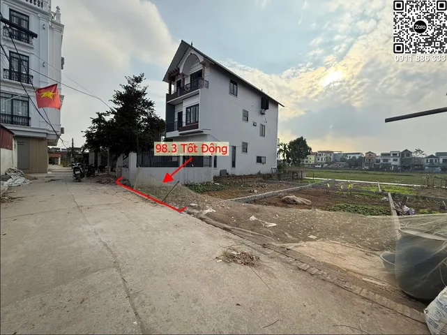 Bán đất Tốt Động Chương Mỹ, trục chính kinh doanh 98m2 giá nhỉnh 2 tỷ