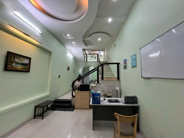 Cho thuê Nhà Ngõ 25 Quang Tiến - Đại Mỗ 80M² 3 Tầng - Full Nội Thất - Vừa Ở, Vừa Kinh Doanh VP - Giá Thuê 14tr