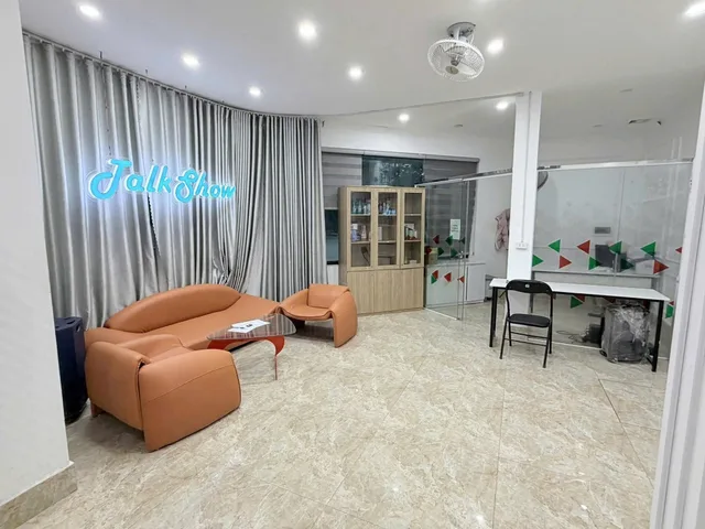 Cho thuê nhà liền kề KĐT Văn Phú – 90m² x 3 tầng, có thang máy, đầy đủ nội thất, vỉa hè rộng